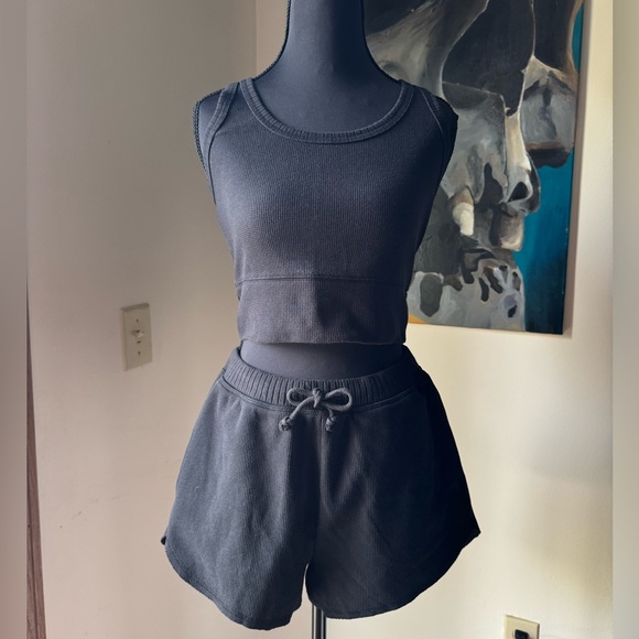 Black Thermal Knit Set - Picture 1 of 3